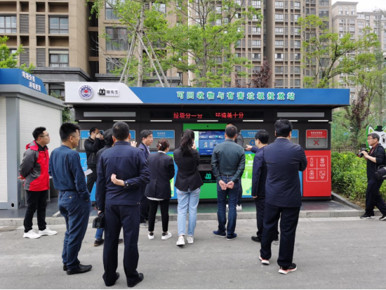 貓先生環(huán)保垃圾房，定時(shí)定點(diǎn)生活垃圾投放站，垃圾房廠家