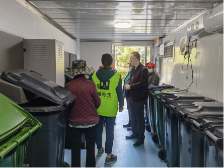 貓先生智能垃圾分類，小區(qū)垃圾房廠家，專業(yè)垃圾收集站制造