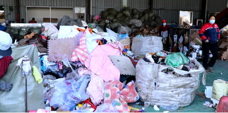 貓先生智能廢品回收箱，再生資源收集柜，小區(qū)垃圾回收站生產(chǎn)廠家