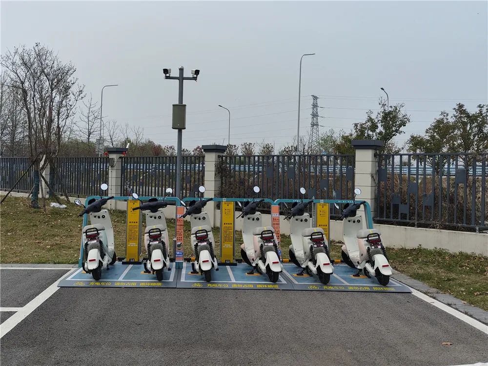 電動(dòng)車自行車無(wú)線充電，兩輪車無(wú)線充電，電動(dòng)車無(wú)線充電設(shè)備，兩輪電動(dòng)車無(wú)線充電樁